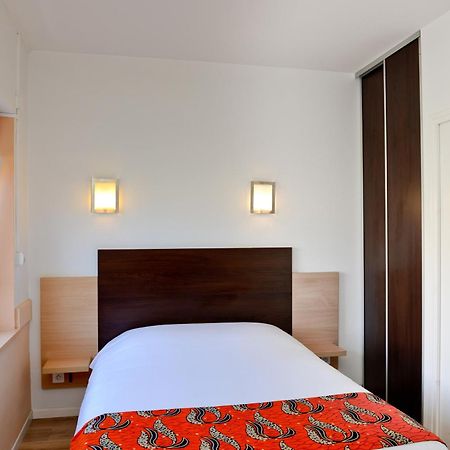 Logis Hostellerie Du Neez Gan エクステリア 写真