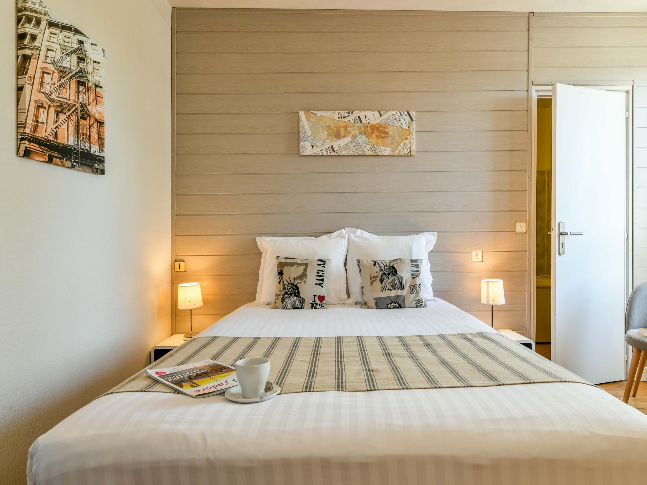 Logis Hostellerie Du Neez Gan エクステリア 写真