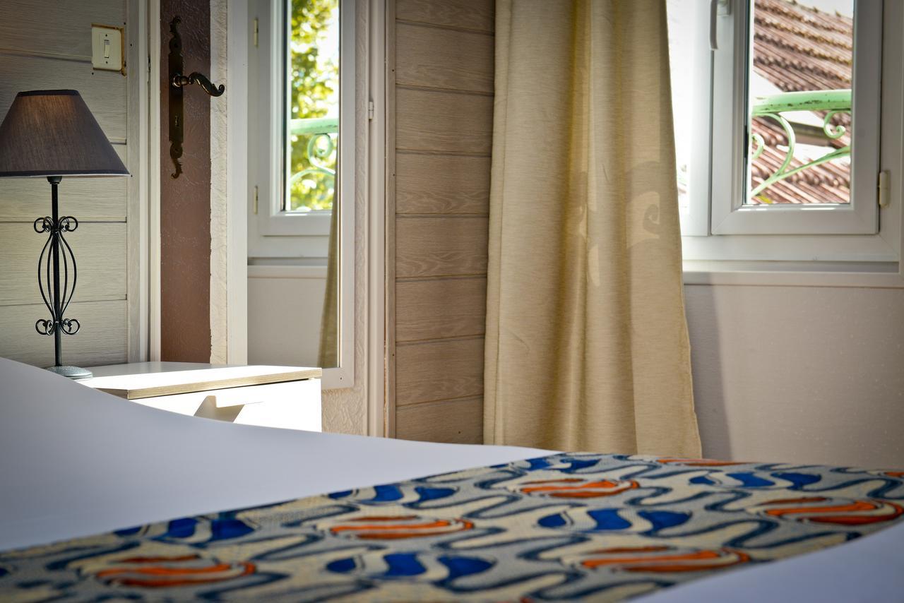 Logis Hostellerie Du Neez Gan エクステリア 写真