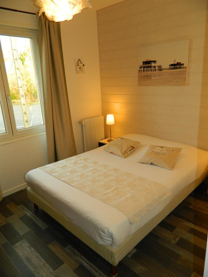 Logis Hostellerie Du Neez Gan エクステリア 写真