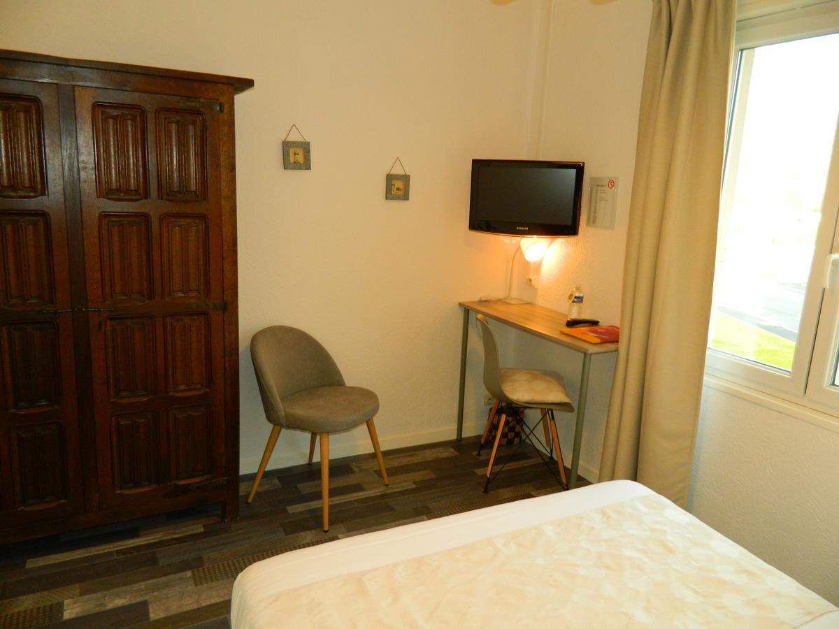 Logis Hostellerie Du Neez Gan エクステリア 写真