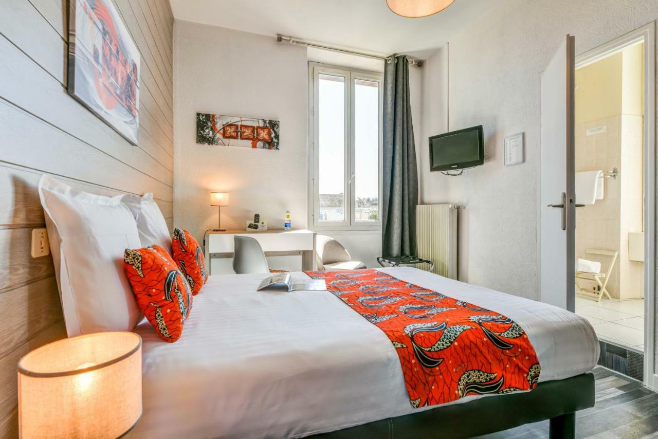 Logis Hostellerie Du Neez Gan エクステリア 写真
