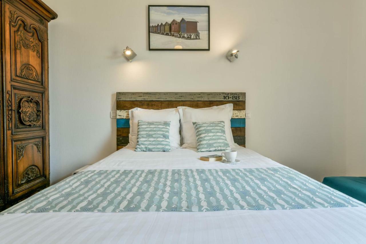 Logis Hostellerie Du Neez Gan エクステリア 写真